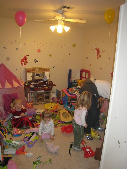 Birthday Party 002.JPG